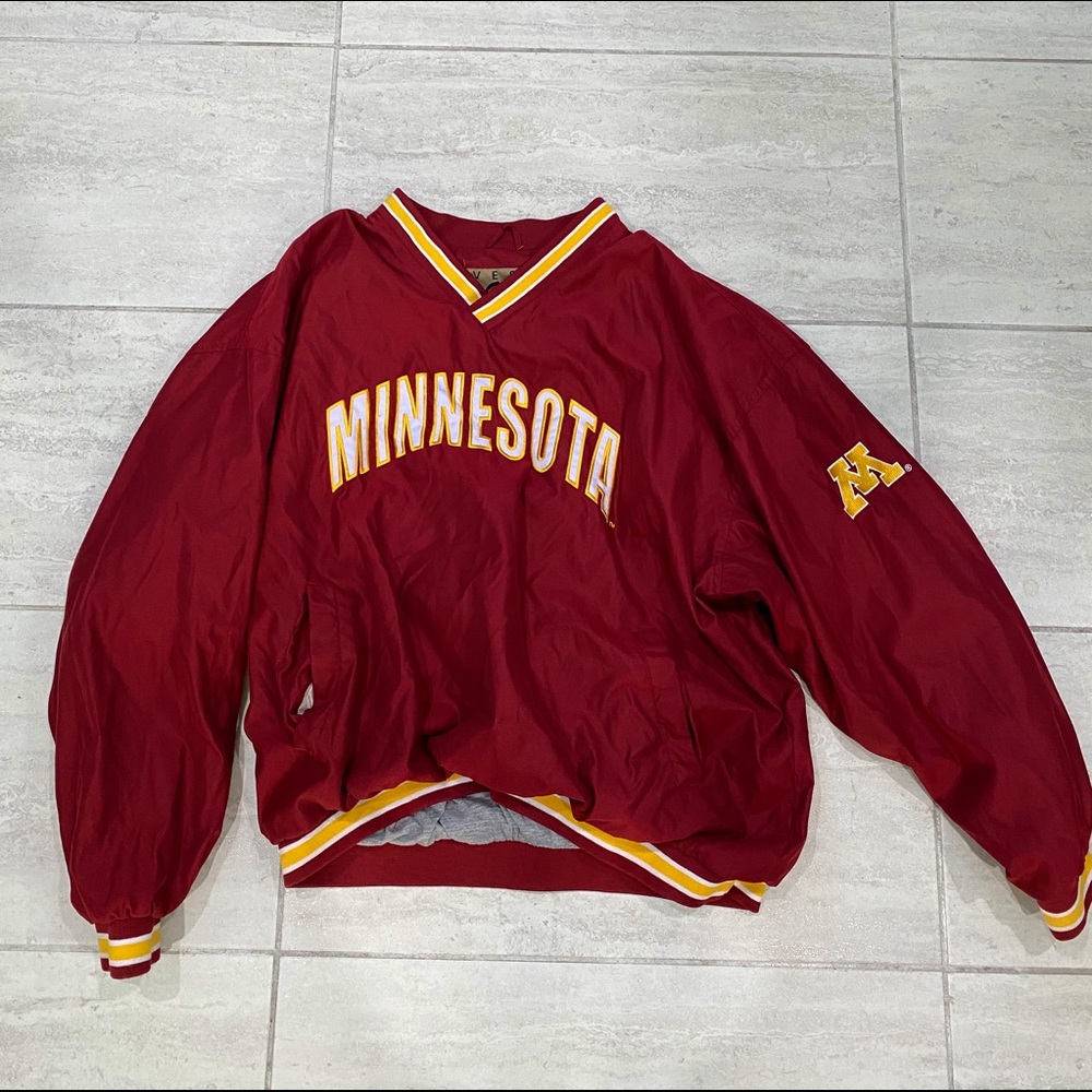 College crewneck Minnesota